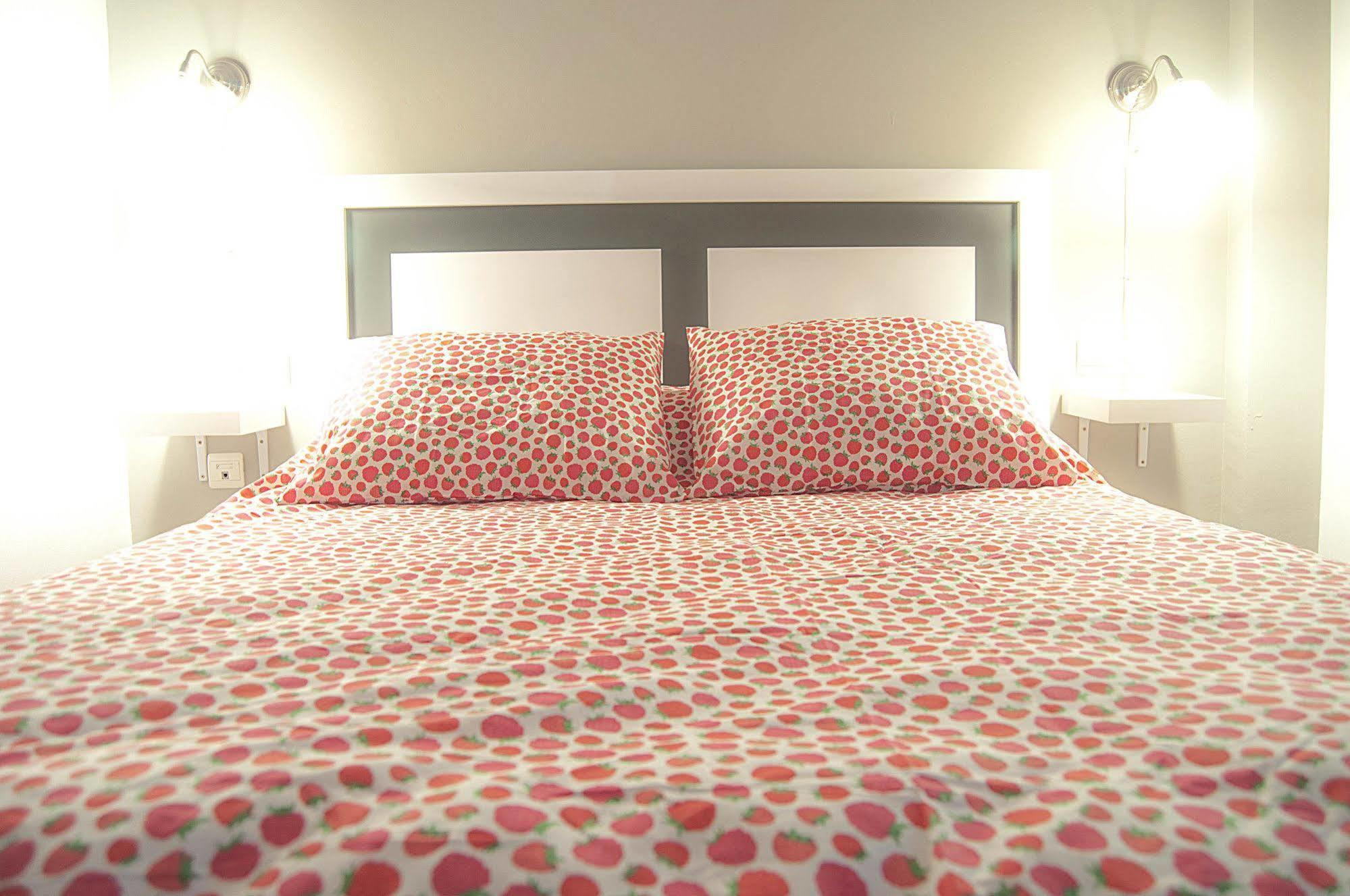 Apartamentos Catedral Plaza 3000 Granada Luaran gambar