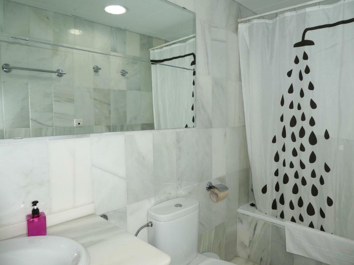 Apartamentos Catedral Plaza 3000 Granada Luaran gambar