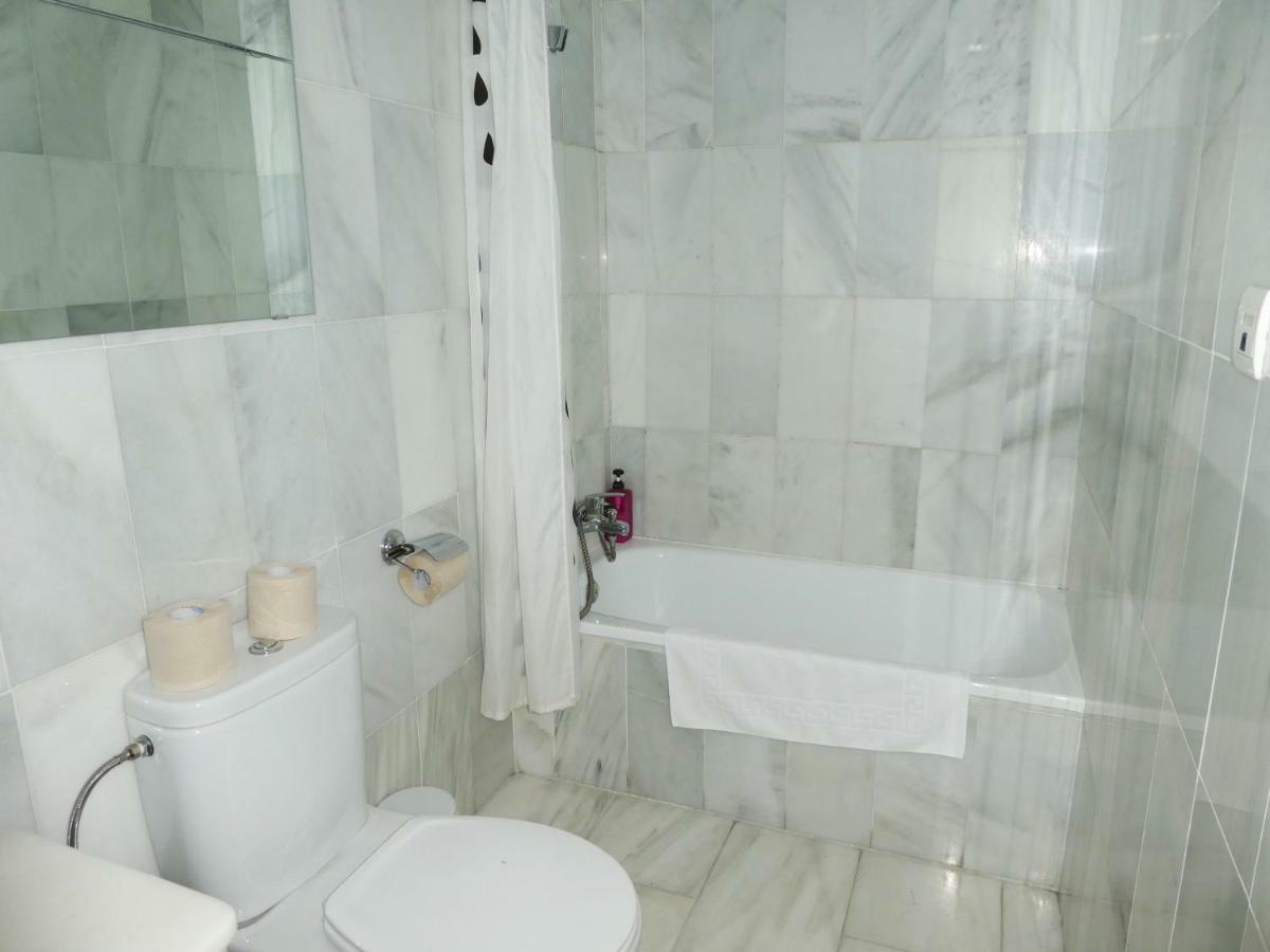 Apartamentos Catedral Plaza 3000 Granada Luaran gambar